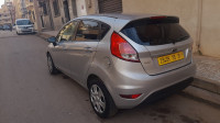 voitures-ford-fiesta-2013-trend-look-oran-algerie