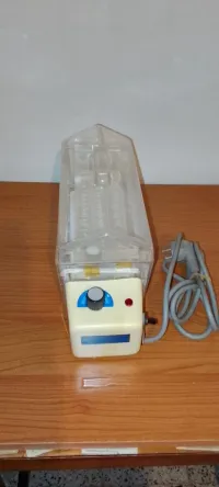 Matériel de laboratoire d'analyses médicales d'occasion