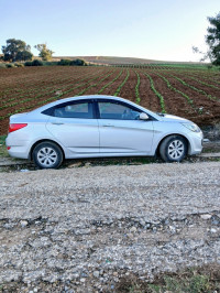 voitures-hyundai-accent-rb-4-portes-2017-style-hamma-bouziane-constantine-algerie