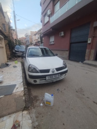 voitures-renault-clio-classique-2002-blida-algerie