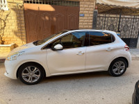 voitures-peugeot-208-2014-allure-bordj-el-kiffan-alger-algerie