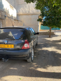 voitures-renault-clio-2-2005-oum-drou-chlef-algerie