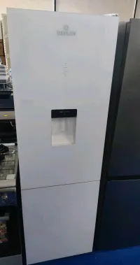 Refrigerateur Raylan 410L combine blanc avec distributeur