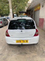 voitures-renault-clio-campus-2014-blida-algerie