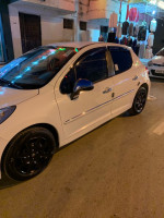 citadine-peugeot-207-2013-bordj-bou-arreridj-algerie