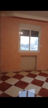 شقة-كراء-طابق-فيلا-غرفتين-الجزائر-دار-البيضاء