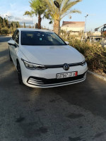 voitures-volkswagen-golf-8-2021-bouira-algerie