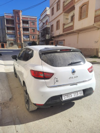 voitures-renault-clio-4-2013-chelghoum-laid-mila-algerie