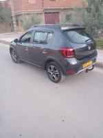 citadine-dacia-sandero-2022-sougueur-tiaret-algerie