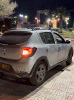 citadine-dacia-sandero-2016-tazoult-batna-algerie