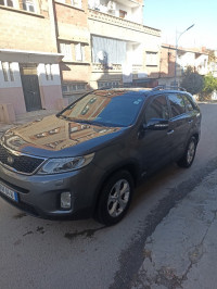 voitures-kia-sorento-2015-premium-5-places-mila-algerie