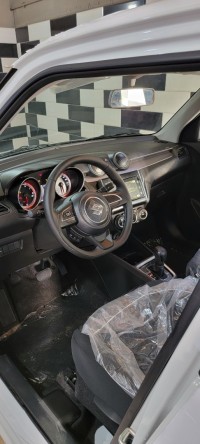 سيارة-صغيرة-suzuki-swift-2022-بومرداس-الجزائر