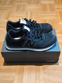 أحذية-رياضية-باسكات-new-balance-بوقادير-الشلف-الجزائر