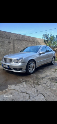 voitures-mercedes-classe-c-2007-amg-boumerdes-algerie