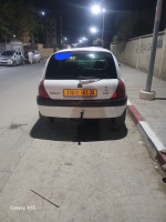 voitures-renault-clio-2-2001-corso-boumerdes-algerie