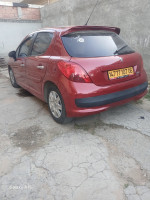 voitures-peugeot-207-2007-premium-boumerdes-algerie