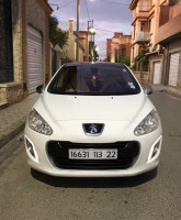 voitures-peugeot-308-2013-sidi-bel-abbes-algerie