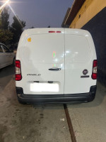 fourgon-fiat-doblo-2023-constantine-algerie