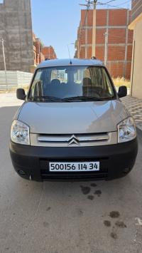 سيارات-citroen-berlingo-2014-vitre-برج-بوعريريج-الجزائر