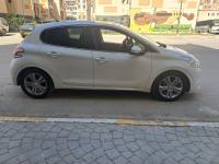 سيارات-peugeot-208-2015-allure-بوينان-البليدة-الجزائر