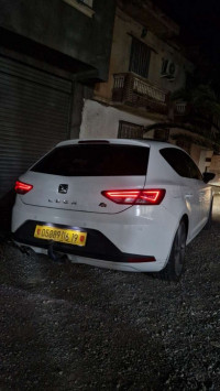 voitures-seat-leon-2016-fr15-setif-algerie