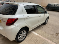 voitures-toyota-yaris-2014-annaba-algerie