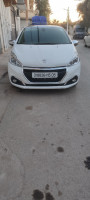 voitures-peugeot-208-2015-allure-facelift-barika-batna-algerie