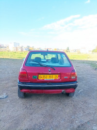 voitures-ford-fiesta-1993-larbatache-boumerdes-algerie