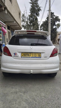 voitures-peugeot-207-2013-ouled-chebel-alger-algerie