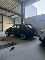 voitures-volkswagen-t-roc-2023-rline-hussein-dey-alger-algerie