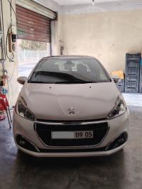 سيارات-peugeot-208-2019-allure-ثنية-العابد-باتنة-الجزائر