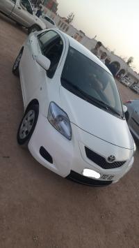 سيارات-toyota-yaris-sedan-2012-الأغواط-الجزائر