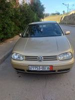 voitures-volkswagen-golf-4-2001-ouled-fayet-alger-algerie