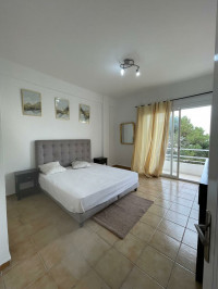 appartement-location-f3-alger-el-mouradia-algerie