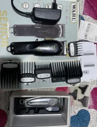 Tondeuse électrique pour cheveux et tondeuse électrique pour barbe 