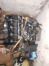 المحرك-و-علبة-السرعة-deux-moteur-de-mercedes-classe-c-om-646-الصور-مستغانم-الجزائر