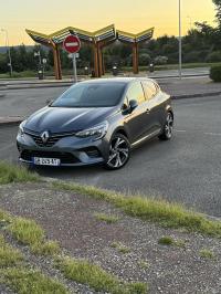 سيارات-renault-clio-5-2021-intense-أكفادو-بجاية-الجزائر