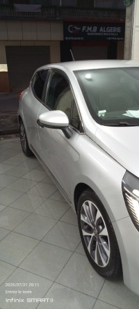 سيارات-renault-clio-5-2021-intense-البليدة-الجزائر