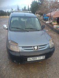 voitures-peugeot-partner-2011-origin-bougaa-setif-algerie