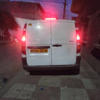 utilitaire-mercedes-vito-2013-hassi-bounif-oran-algerie