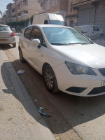 voitures-seat-ibiza-2017-sol-baraki-alger-algerie