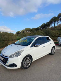 voitures-peugeot-208-2018-allure-khenchela-algerie