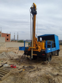 construction-travaux-etude-de-sol-complet-sondage-carotte-geotechnique-et-essai-pressiometriquestabilite-site-sur-le-beton-route-akbou-bejaia-algerie