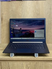 ACER SWIFT 5 / i5-8265U /8GB 256 SSD/14" FHD