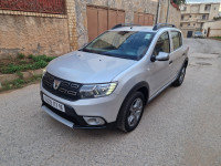 voitures-dacia-sandero-2017-stepway-chevalley-alger-algerie