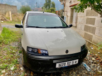 voitures-fiat-punto-2002-makouda-tizi-ouzou-algerie