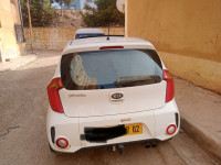 voitures-kia-picanto-2017-beni-haoua-chlef-algerie