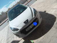 voitures-peugeot-308-2013-allure-oum-el-bouaghi-algerie