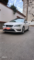 moyenne-berline-seat-leon-2014-fr-plus-sidi-bel-abbes-algerie