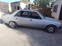 berline-peugeot-305-1981-bechloul-bouira-algerie